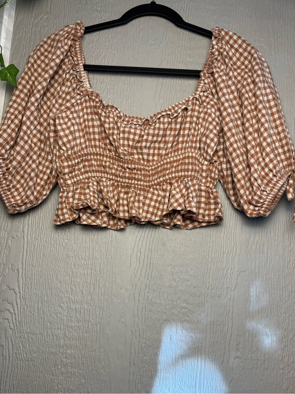 Moodie Brown Gingham Cropped Top with Puffed Sleeves and Elastic Waist, Size S - Picture 3 of 9